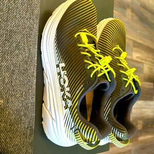 Hoka Rincon size 10